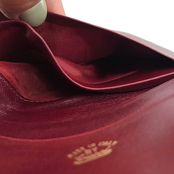 GUCCI GG Bifold Compact Wallet - Picture 13 of 15